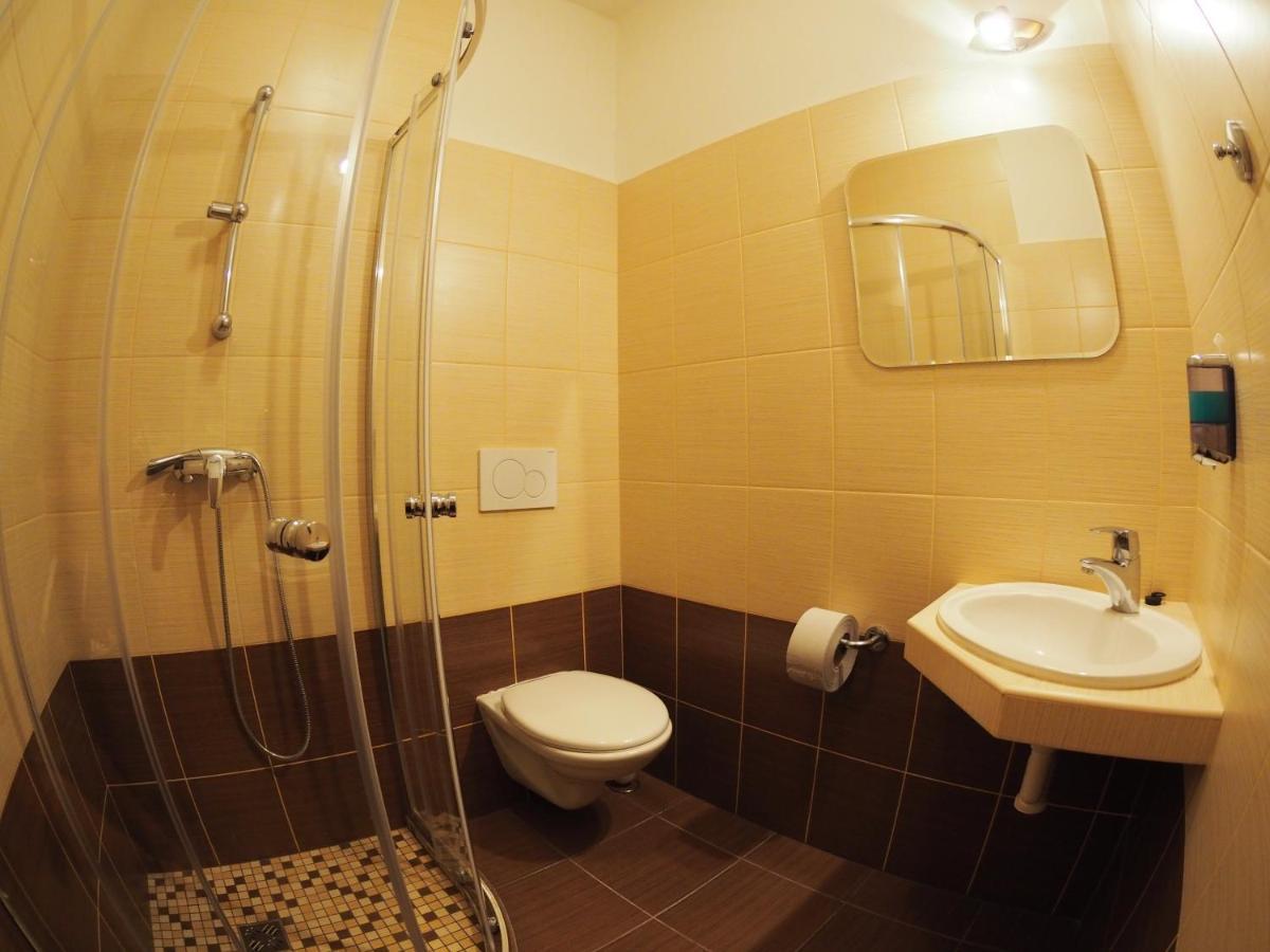 Hotel Britannia Vsetín Eksteriør billede